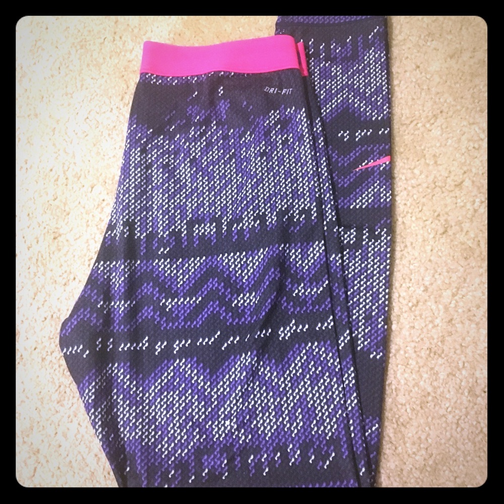 Nike activewear leggings